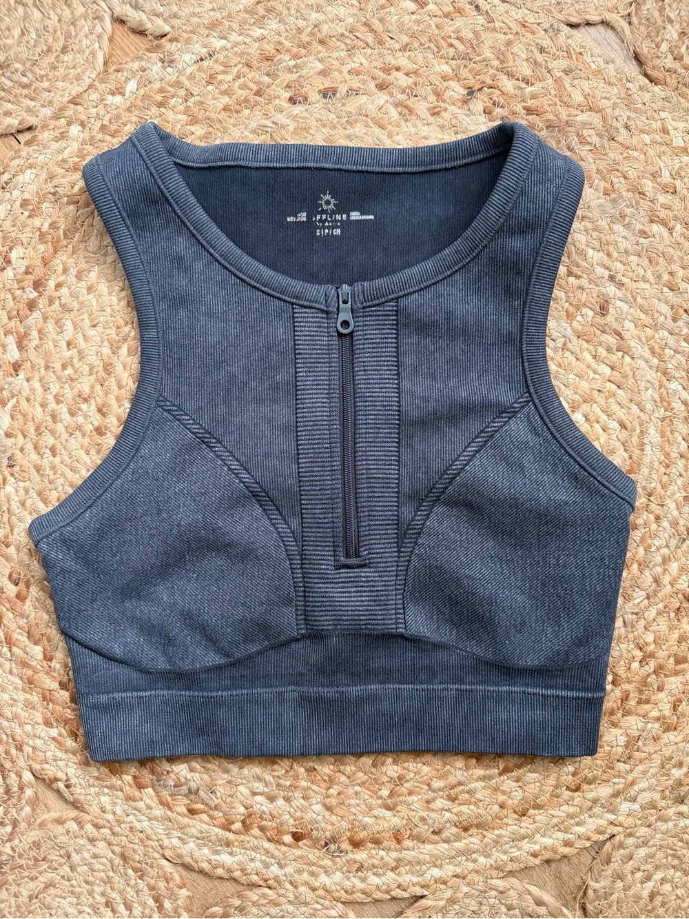 Offline by Aerie Front Zip Sports Bra